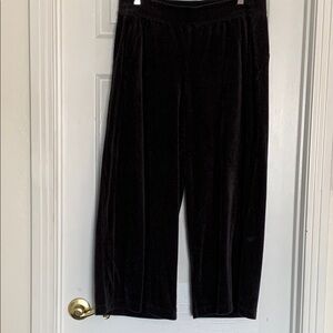 Lululemon Wide Leg Soft Charcoal Corduroy Cropped Pants